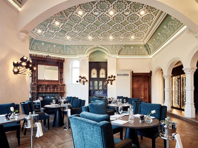 Oddfellows On The Park Cheadle  Esterno foto The restaurant