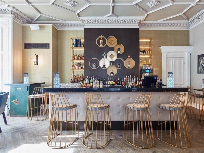 Oddfellows On The Park Cheadle  Esterno foto The bar at the 2018 refurbished hotel