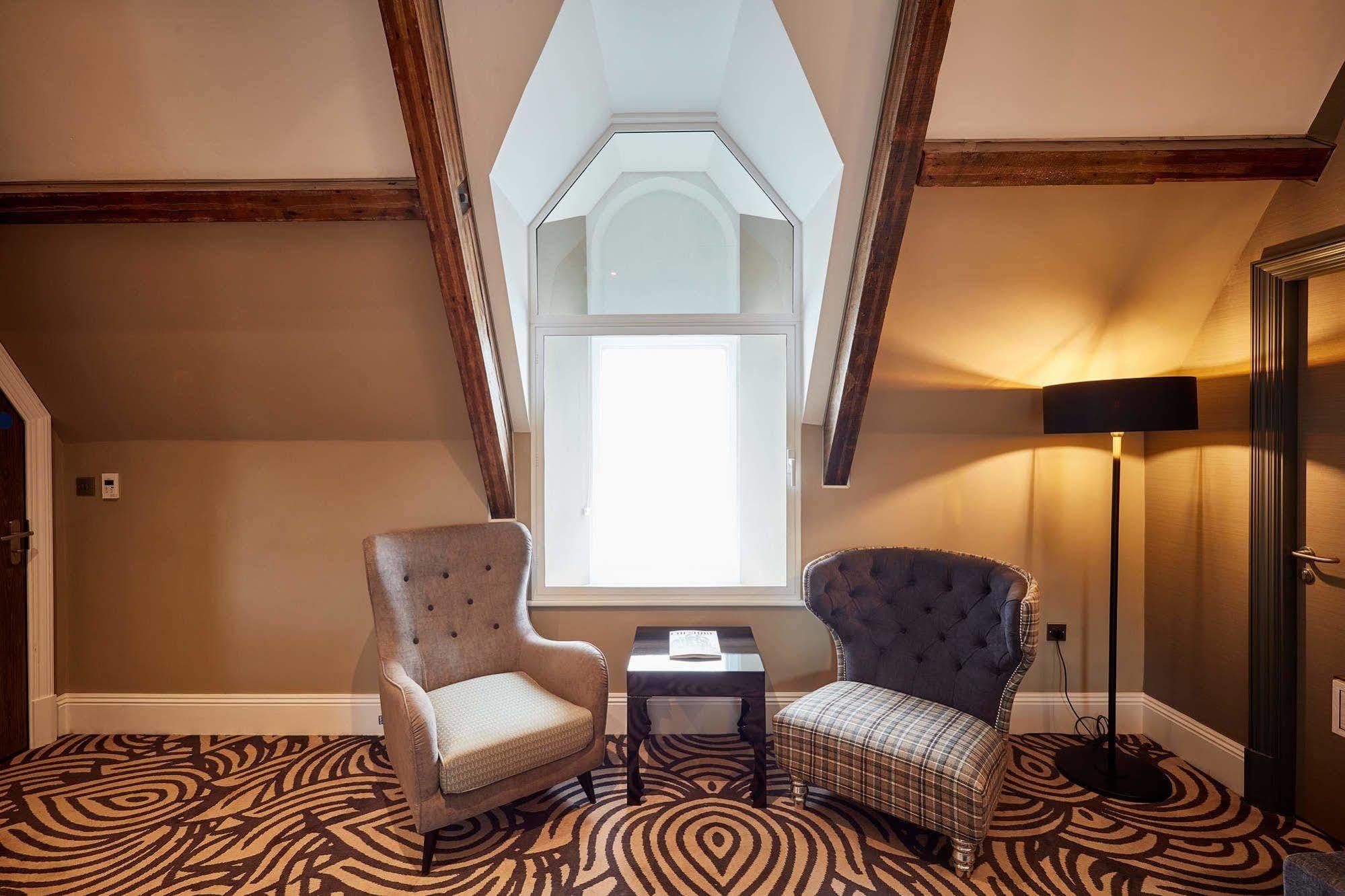 Oddfellows On The Park Cheadle  Esterno foto The interior of the hotel
